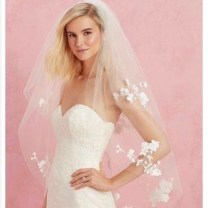 Beloved by Casablanca Veil, Style #BL228V